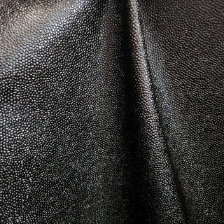 Französisches Kunstleder – Schwarz glänzend genarbt