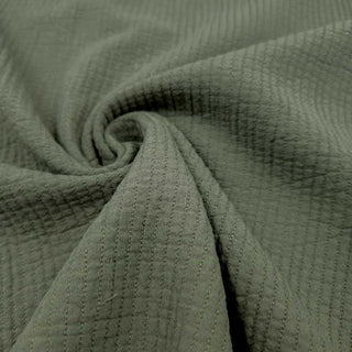 Längs gesteppter Musselin – in Oliv | Weich & stabil zugleich