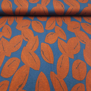 Viskosejersey Stoff – Blätter in Rost auf Petrol