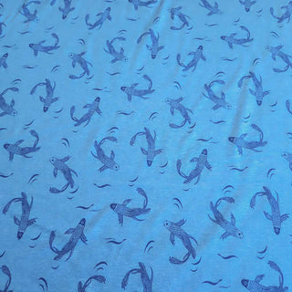 Baumwolljersey Stoff - Elegante Koi-Fische auf Rauchblau