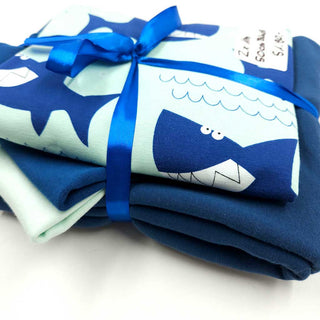 Stoffpaket 2,5 m – Baumwolljersey Lustige Haifische in Mint & Dunkelblau – Ansicht 2