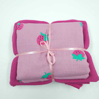 Stoffpaket 2 m – Musselin Erdbeeren in Rosa & Fuchsia