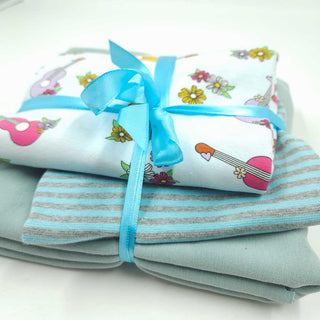 Stoffpaket 2,25 m – Baumwolljersey Blumige Gitarren in Hellblau & Salbei – Ansicht 2