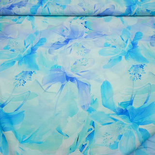 Viskose Stoff Aquarellblüten in Türkis und Kornblumenblau