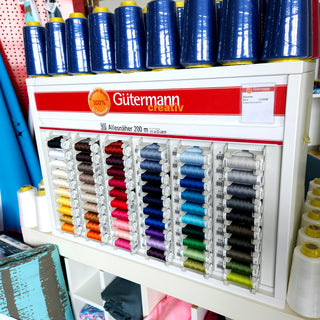 Gütermann Allesnäher Nähgarn 200 m – Garnrollen Detail