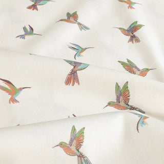Baumwollstoff Popeline Kolibris auf Wollweiss als Meterware