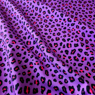Canvas Stoff - Lila Leopardenmuster