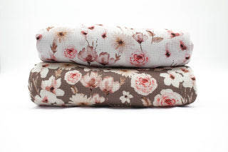Waffeljersey Stoff - Rosenblüten in Taupe