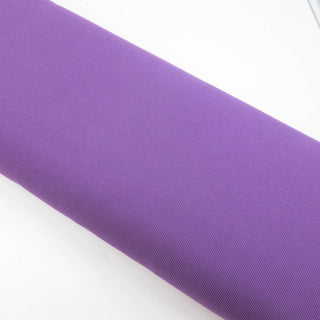 Detailaufnahme violetter Baumwoll-Strickjersey – elastisch & weich