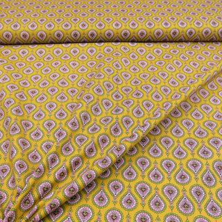 Baumwollstoff mit Paisley-Muster in Gelb, Pink und Grün – Stoffballen bei Stoffrestposten Schweiz