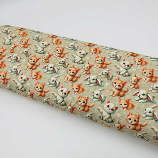 Bio Jersey „Cute Cats & Bunnies“ – süsse Kätzchen & Häschen auf beigem Grund, GOTS-zertifiziert, ideal für Kinderkleidung