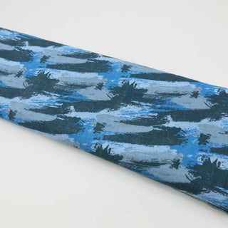Musselin Stoff mit blauen Pinselstreifen – Oeko Tex zertifizierter Baumwollstoff, ideal für Kleidung, Babyartikel und Dekoration