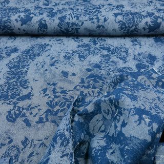 Blauer Jacquard Jeansstoff mit floralem Muster – strukturierter, fester Stoff für kreative Nähprojekte – ideal für Bekleidung und Accessoires – Stoffrestposten