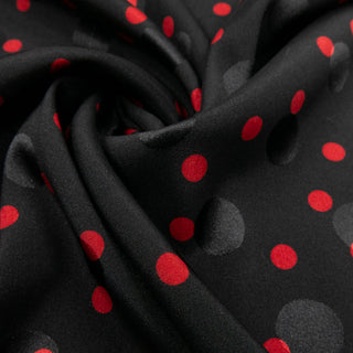 Satin Jacquard Stretch - Polka Dots Schwarz & Rot